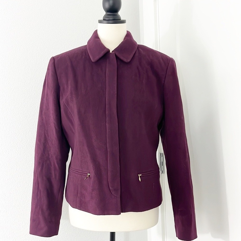 Casual Corner Size 6 Wool Purple Zip Up Jacket with Pockets